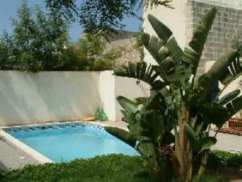  Townhouse w/Garden & Pool Lija
